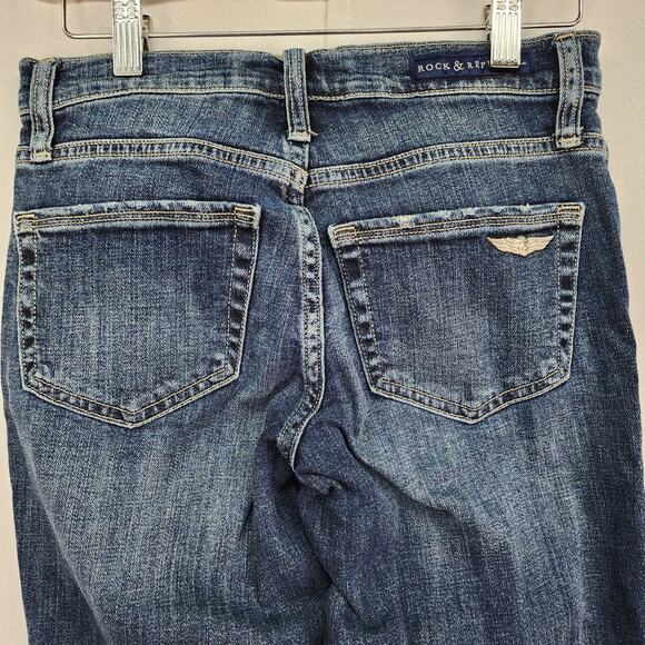 Rock & Republic Berlin SZ 2 26 x28 Low Rise Jeans Distress Embroidered Stretchy - Picture 10 of 16